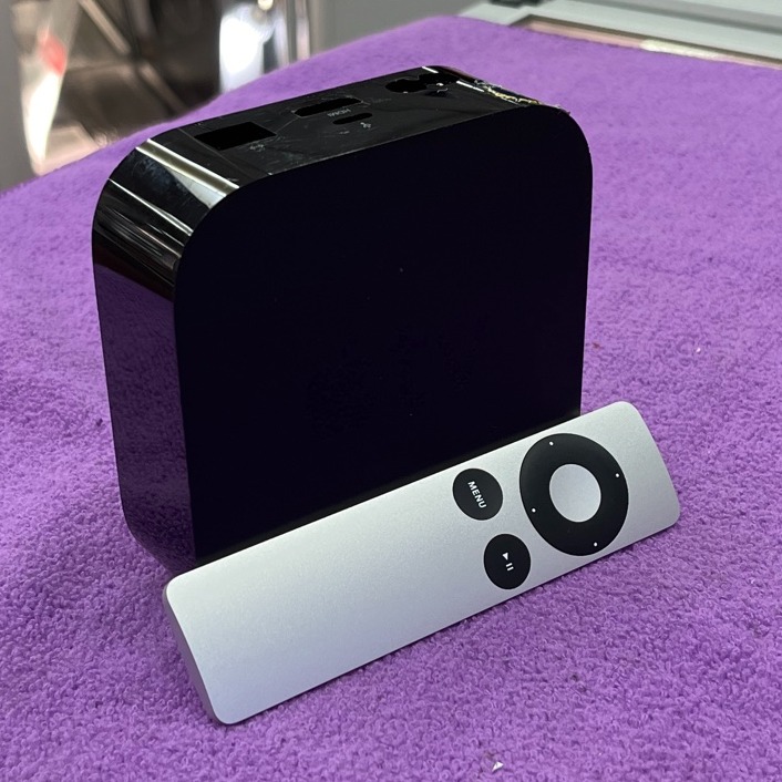 Pre-owned Apple TV HD 32GB A1625 - Own4Less